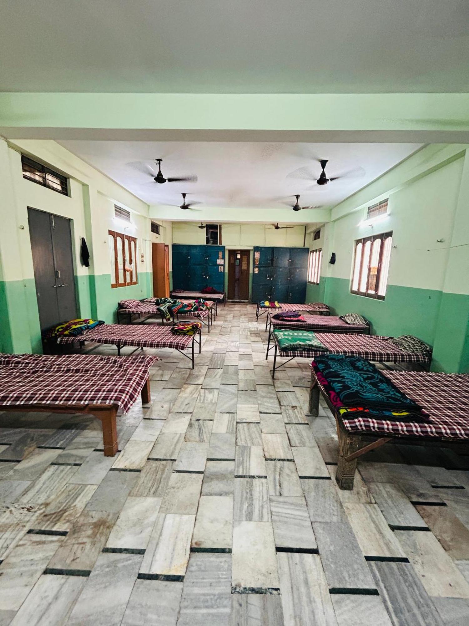 Satsang Lodge Varanasi Exterior photo